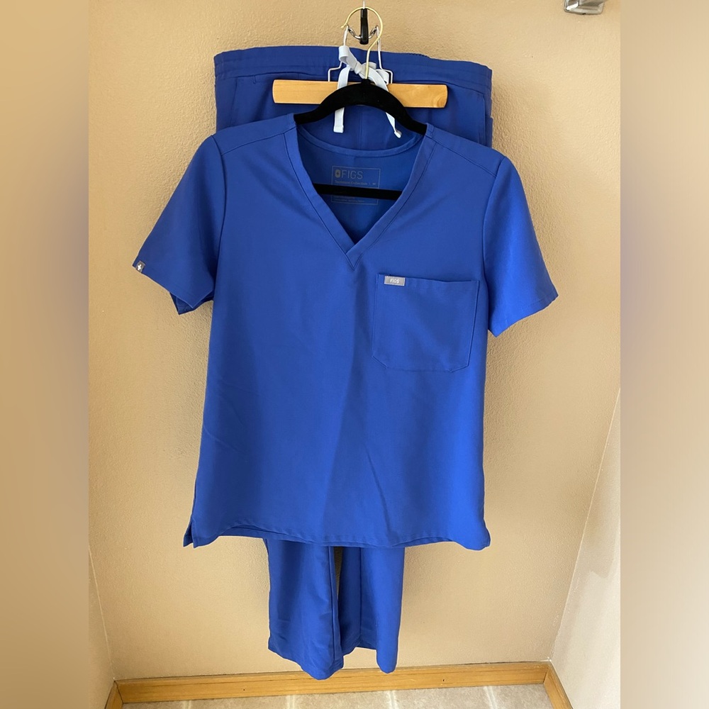 Figs size M denim color scrubs